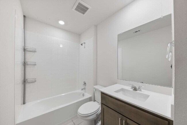 Building Photo - 503 Willow View Way