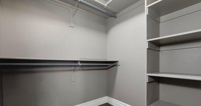 Building Photo - 357 W 225 S