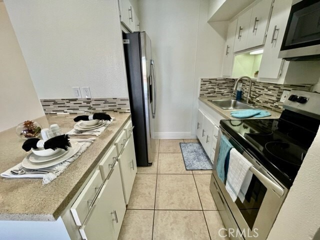 Building Photo - 79380 Ave 42