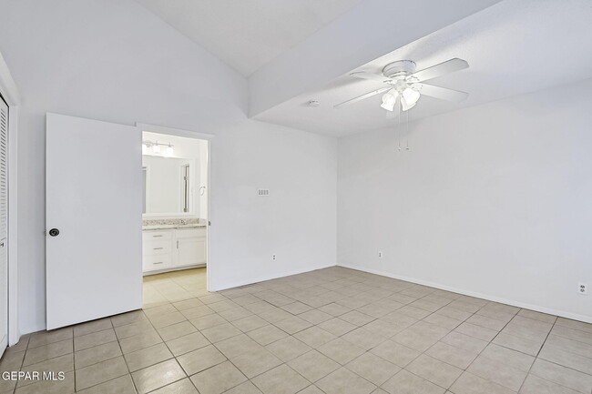 Building Photo - 1742 Pico Alto Dr