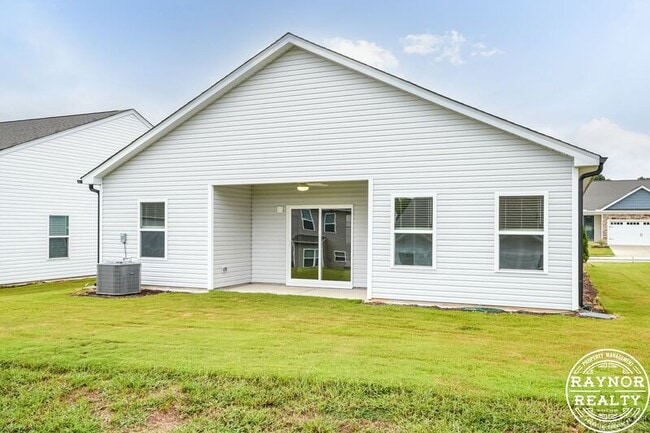 Building Photo - 204 Brickwell Wy