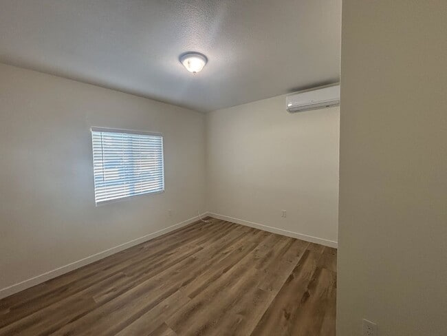 Building Photo - 12094 Coachman Ln