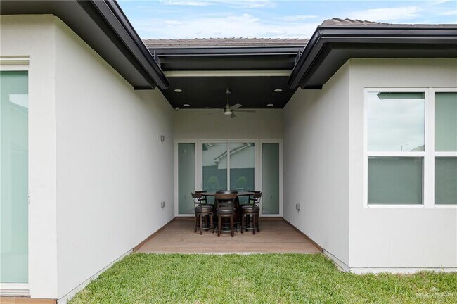 Building Photo - 5009 Sonora Ave W