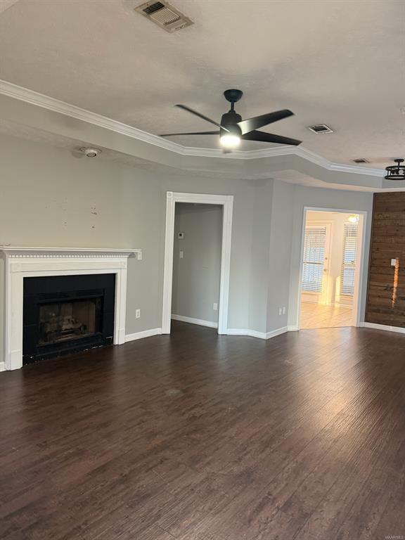 Building Photo - 8425 English Oak Loop