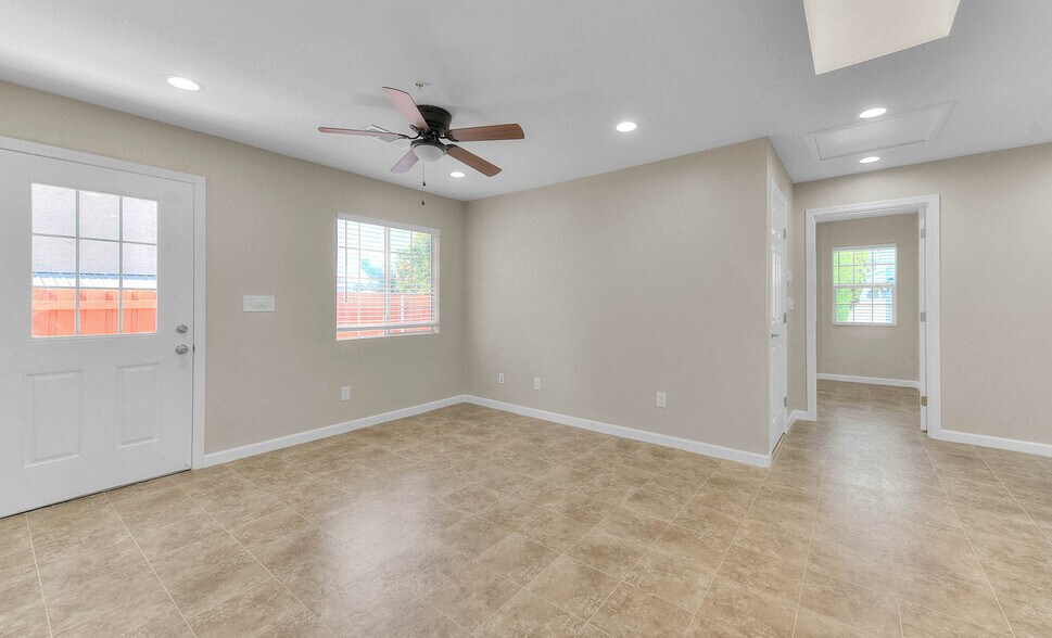 Building Photo - 24600 Cypress St
