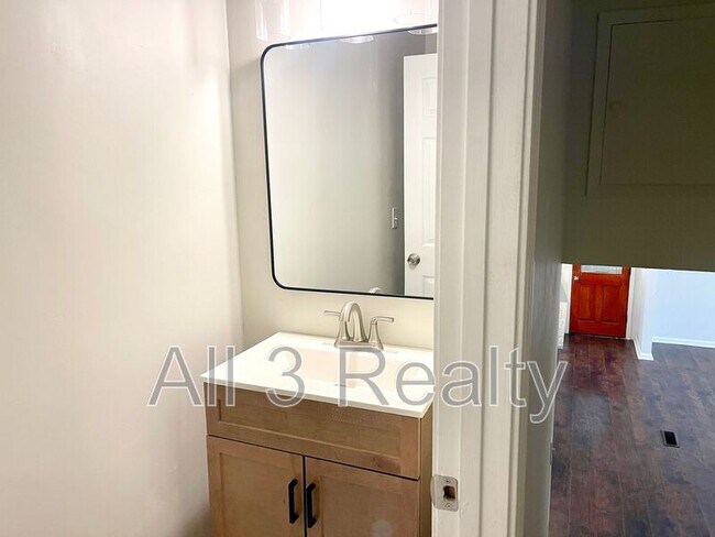 Building Photo - 5435 Winstead Ct SW