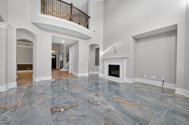 Building Photo - 1107 Passion Flower Wy