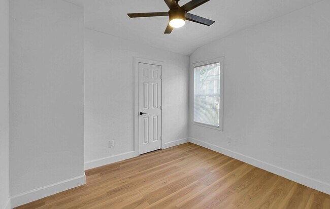 Building Photo - Newly remodeled 3BD 2BA Home in Waco - Near Baylor University