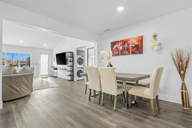 Building Photo - 730 Northwest 18th Avenue, Miami, FL 33125...
