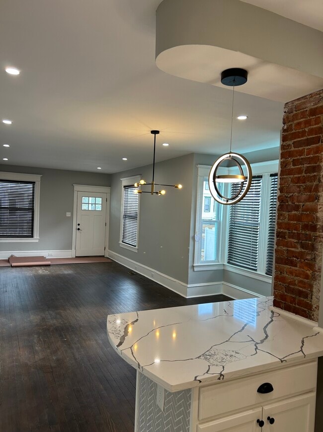 Building Photo - 72 Delaware Ave