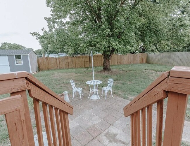 Building Photo - 6497 Brooking Ct