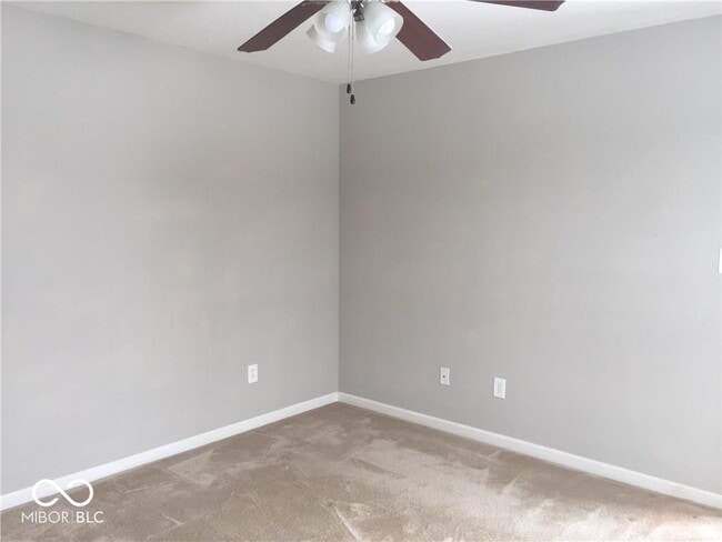 Building Photo - 3811 Gray Heather Ln