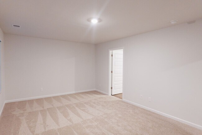 Building Photo - Available Now!