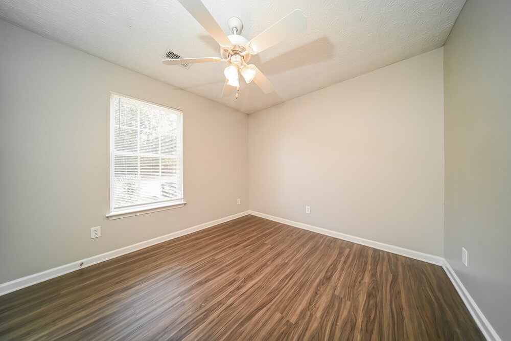 Building Photo - 40 Hunters Ridge Ct