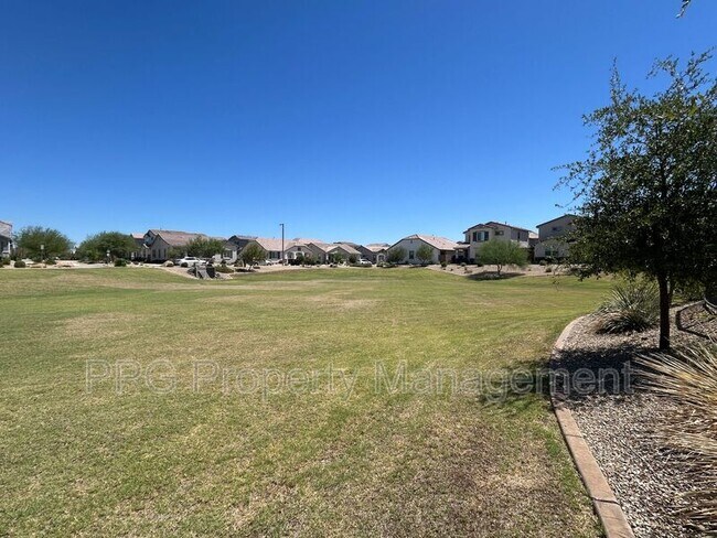 Building Photo - 14118 W Hackamore Dr