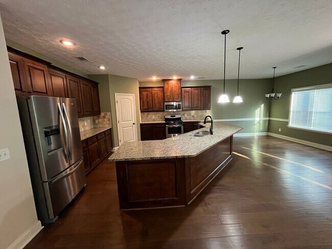 Building Photo - 1247 Cottage Pointe Ct
