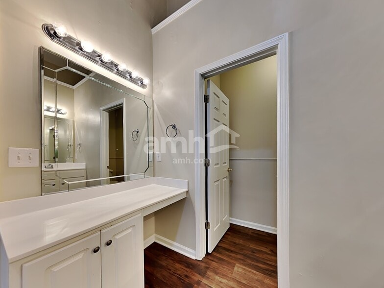 Building Photo - 4649 Howell Farms Dr NW