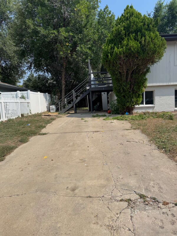 Building Photo - 804 Meeker St