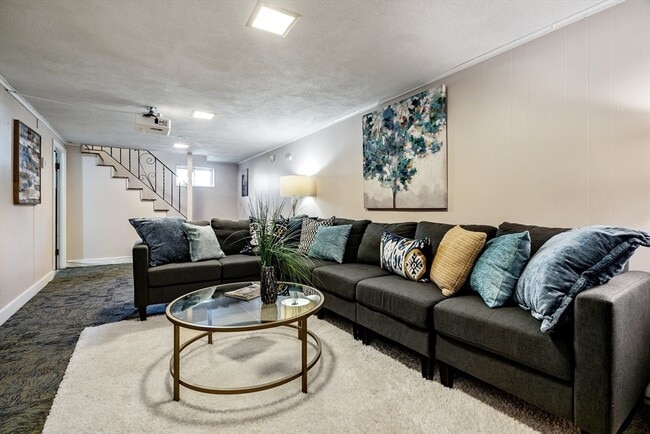 Building Photo - 12 Durso Ave