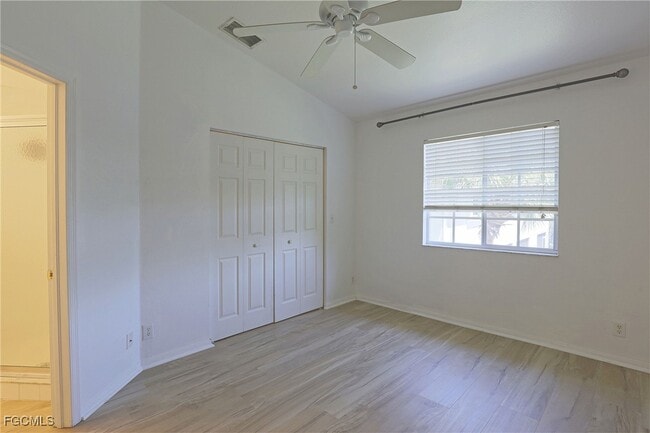 Building Photo - 10039 Poppy Hill Dr