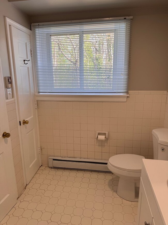 Building Photo - Santana - Princeton