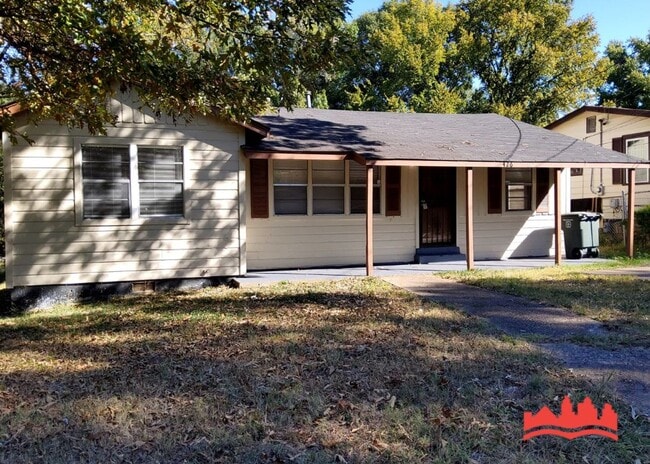 Building Photo - 426 Delta Rd