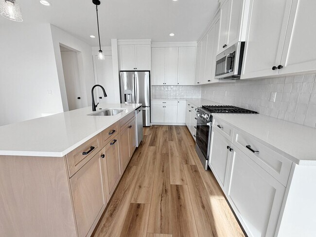 Building Photo - Brand-New 3-Bed Rental in Molinari Park HOA – Near Parks, Schools & Shopping