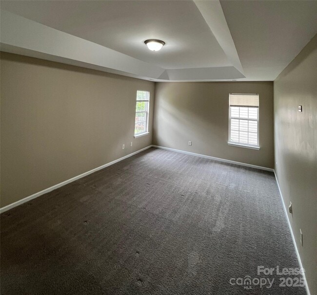 Building Photo - 15315 Edgewater Forest Ln