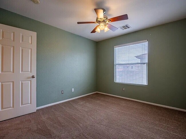 Building Photo - 10343 Keystone Pastures St