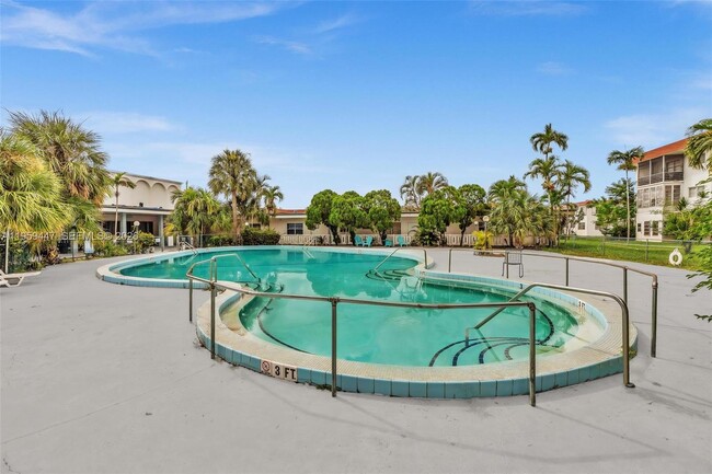 Building Photo - 1300 NW 43 Terrace