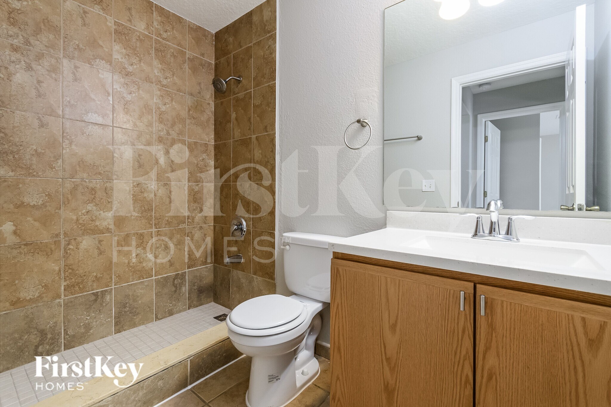 Building Photo - 557 Peace Dr