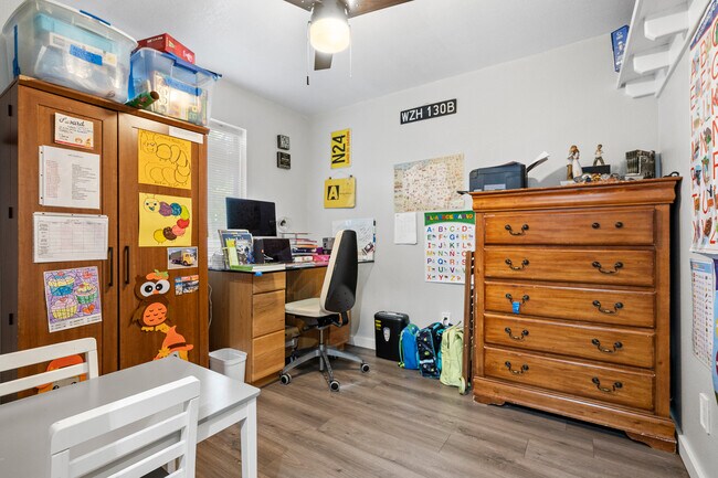 Building Photo - 4301 Brian Dr