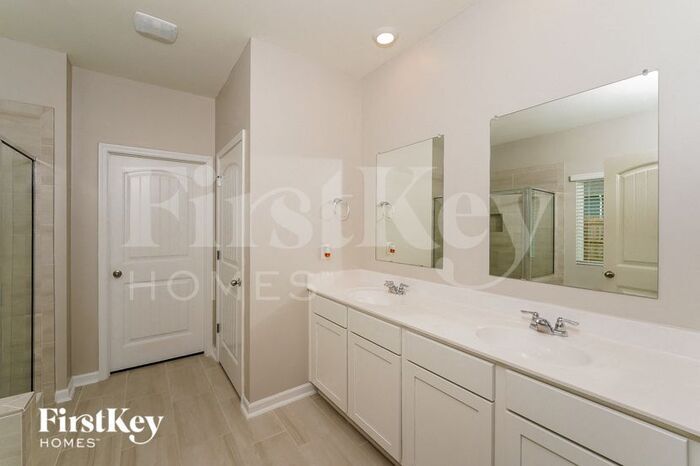 Building Photo - 1046 Mountain Laurel Cir