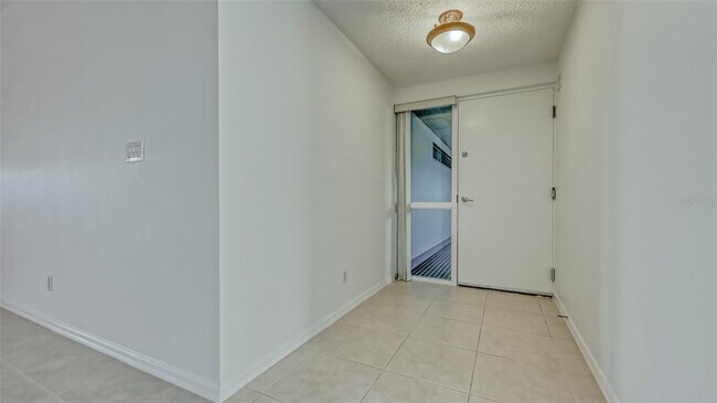Building Photo - 5400 Eagles Point Cir