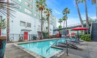 Building Photo - 420 S San Pedro St