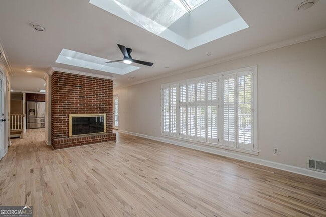 Building Photo - 45 Brandon Ridge Dr NE