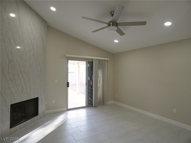 Building Photo - 8221 James Grayson Dr