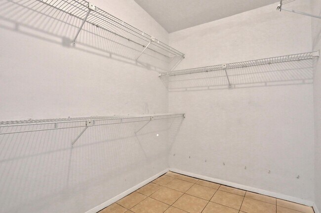 Building Photo - 11151 Stoney Point Ln W