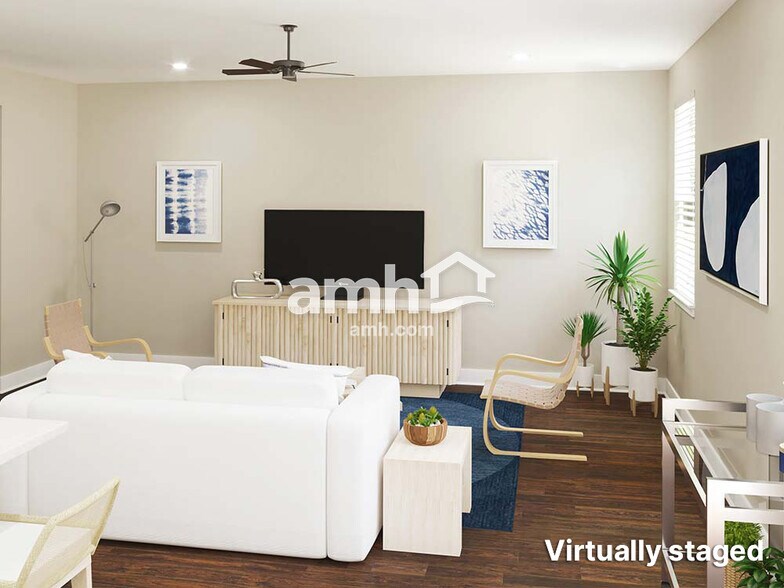 Building Photo - 1031 Highland Walk