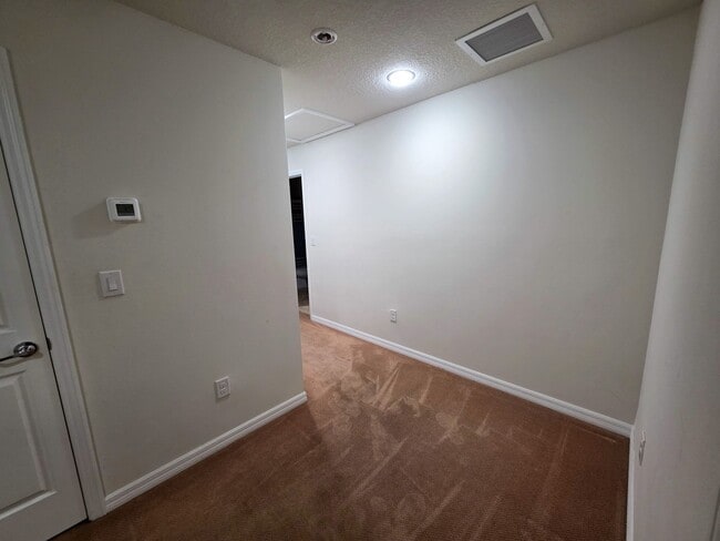 Building Photo - 3/2.5 in Gated Community at PROVENCE BAY