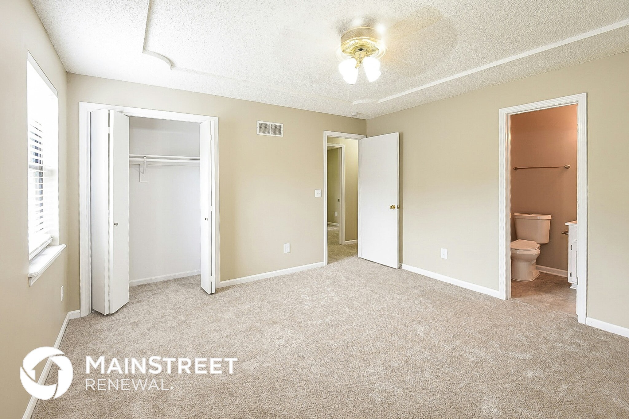 Building Photo - 104 Frank St