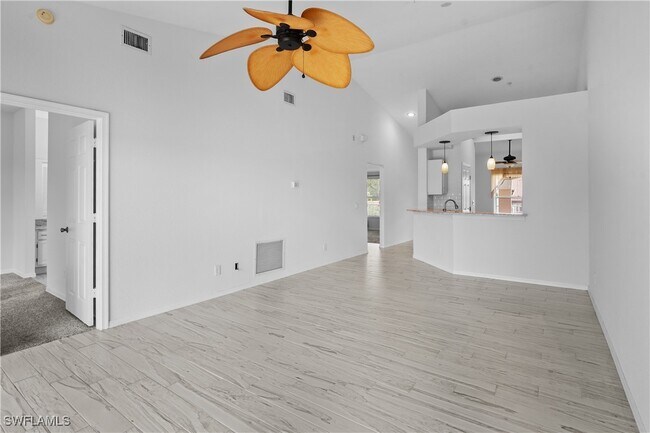 Building Photo - 9851 Costa Mesa Ln