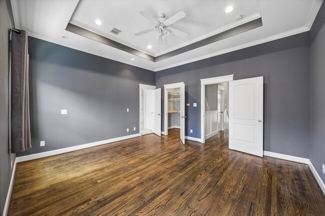 Building Photo - 609 Rutland St