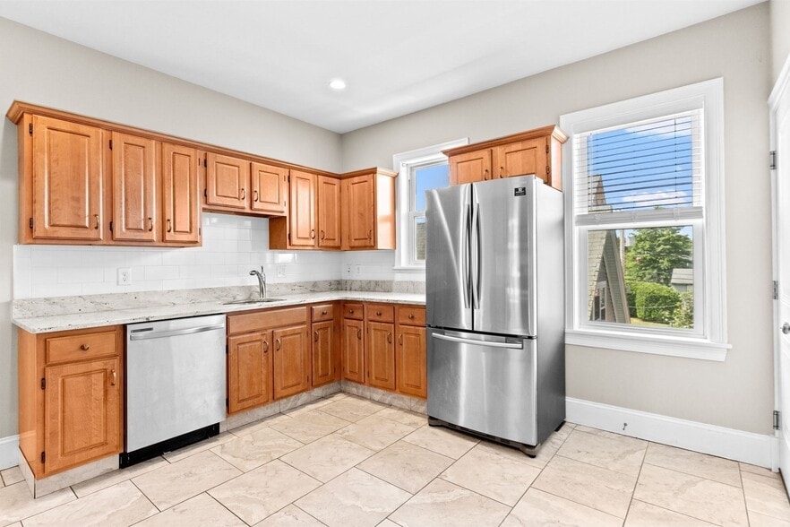 Building Photo - 45 South Munroe Ter