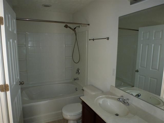 Building Photo - LARGE 3BR Home Blackman School Zone