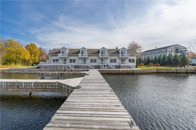 Building Photo - 207 General Smith Dr