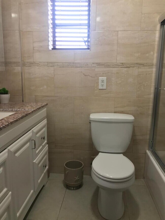 Building Photo - 11331 SW 49th St