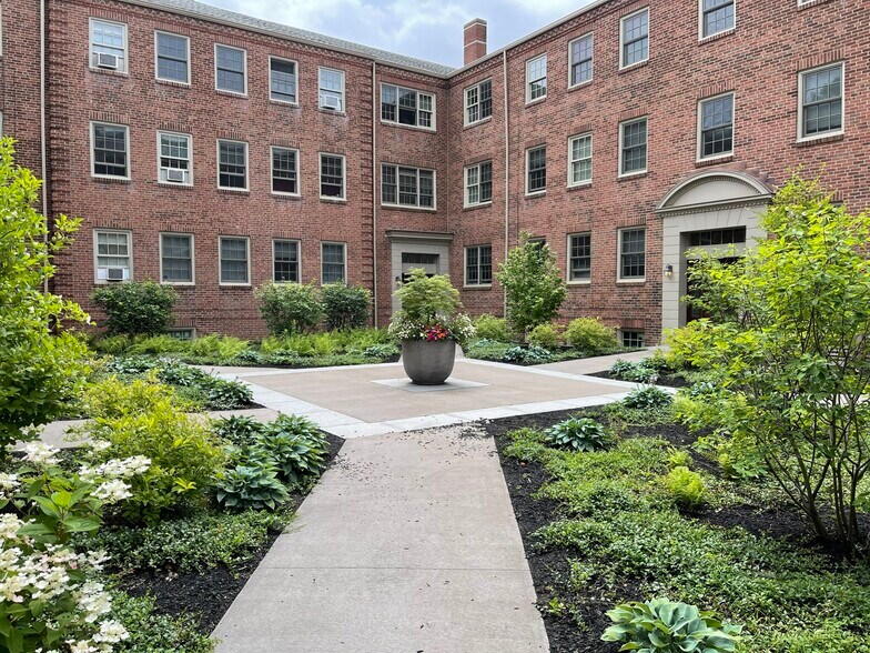 Building Photo - 312 Washington St