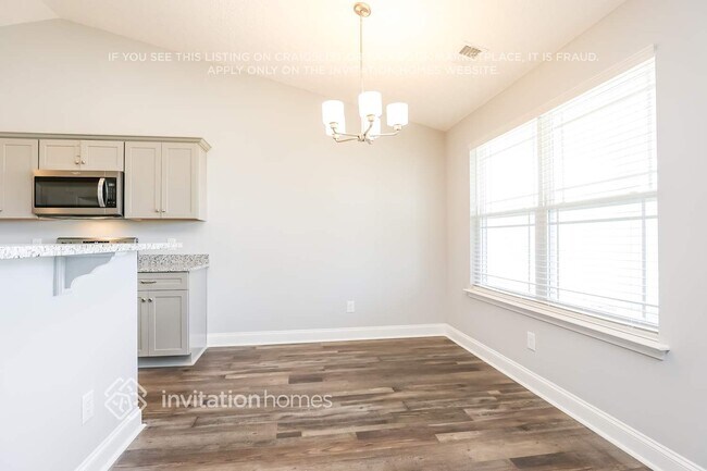 Building Photo - 354 Green Hills Dr