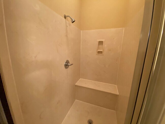 Building Photo - Gated Community - 3 Bedroom 2 Bathroom Cordova Rental Home